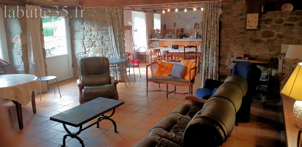 Salon-Séjour / Living & Dining room 